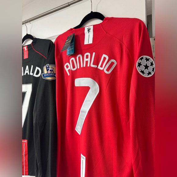 Ronaldo Manchester United Two Jersey Bundle - Picture 5 of 5